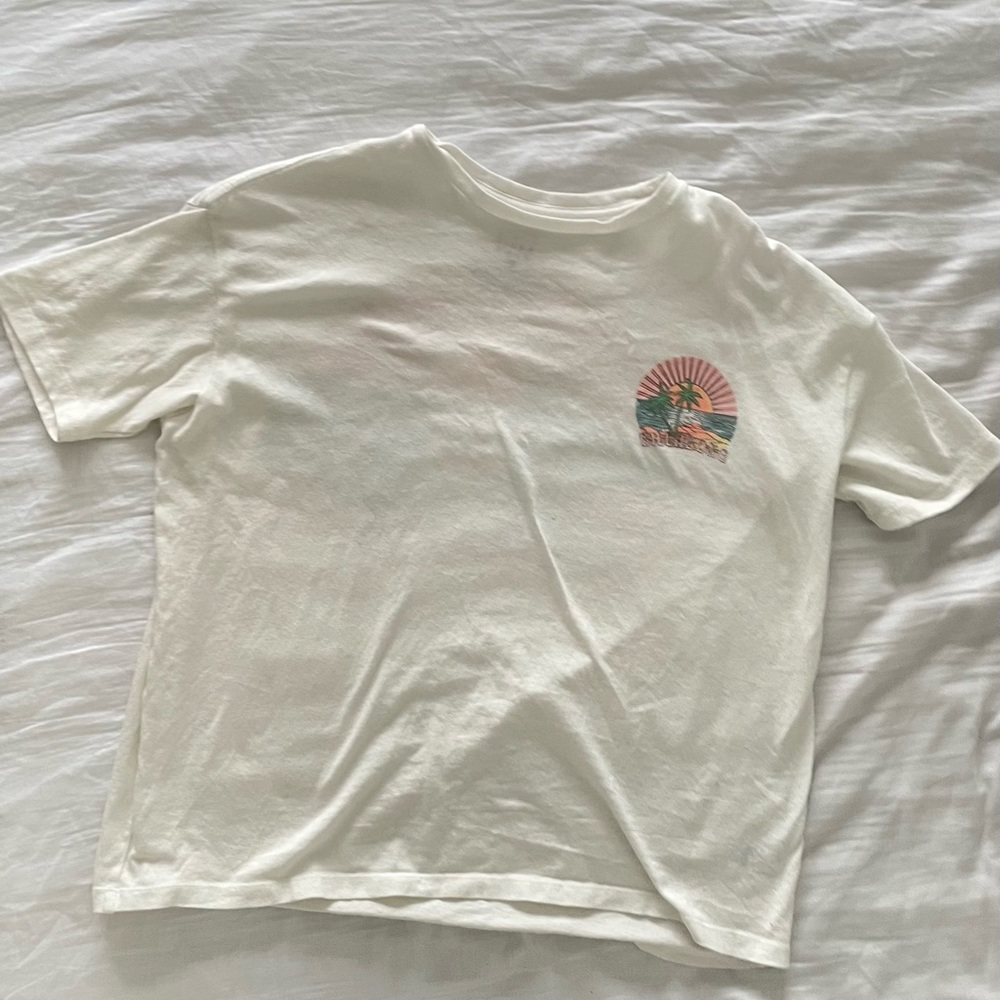 graphic tee